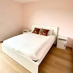 Luxembourg Kirchberg Two Bedroom Apartment City Center-Parking